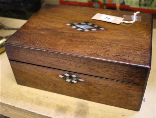 Victorian MOP-inlaid rosewood work box, with fitted interior (a.f)